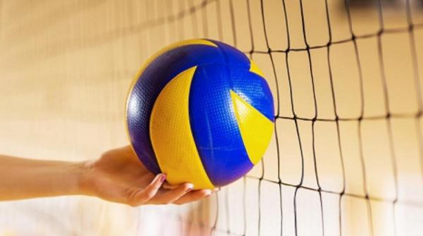 مباراتان في دوري الكرة الطائرة الممتاز الاربعاء