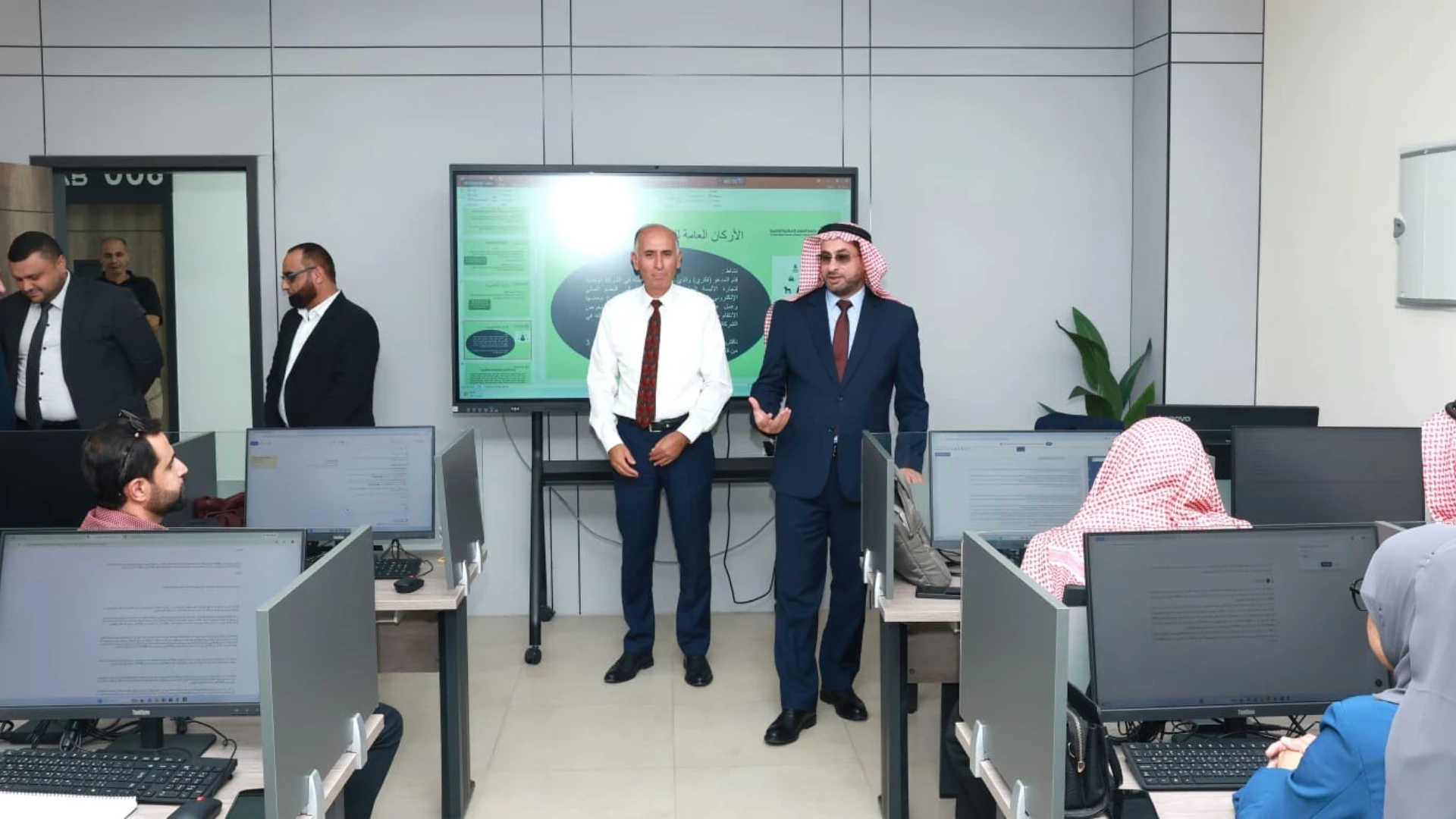 وزارة الاوقاف تكثف برامجها التدريبية لتطوير مهارات الائمة والواعظات