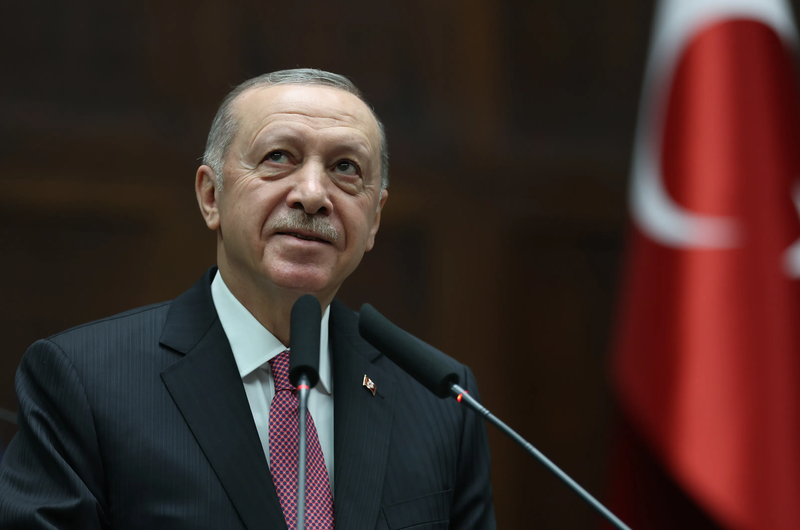 اردوغان يطمئن الاسواق ويؤكد متانة الاقتصاد التركي بعد ازمة الصناديق