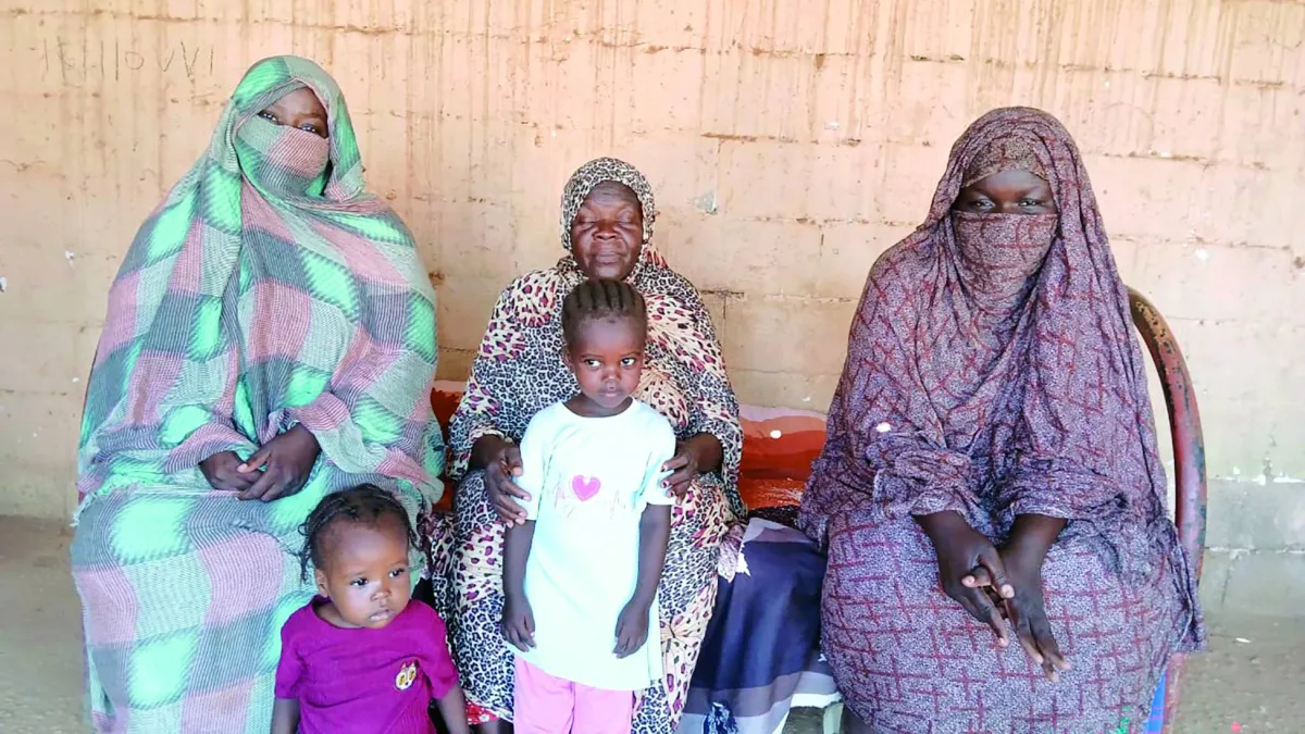 رحلة النزوح من الفاشر: قصة اسرة سودانية تواجه المجهول في ام درمان