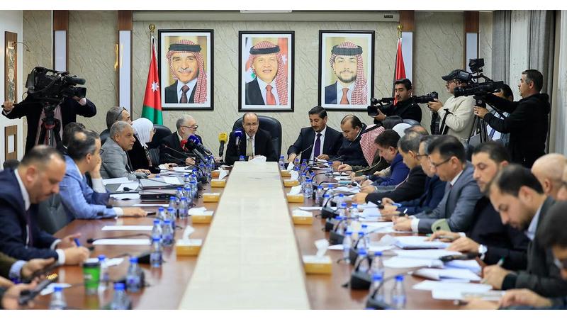 مالية النواب تناقش تقرير ديوان المحاسبة المتعلق بوزارة التربية والتعليم