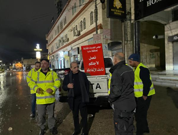 المصري يتفقد بلديات فجرًا: أهمية الانتشار الصحيح ومتابعة البؤر الساخنة