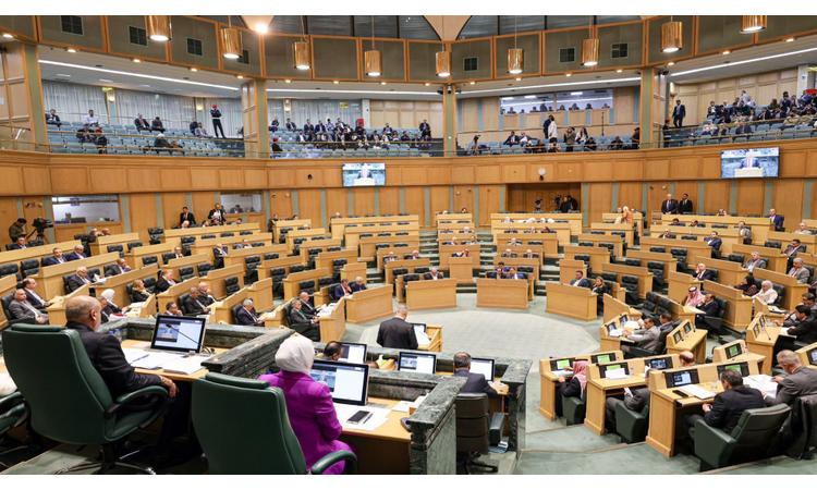 النواب يشرع بمناقشة مشروع معدل كاتب العدل