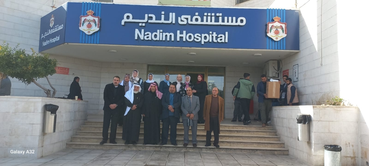 مبادرة من ثمانية  جمعيات توزيع هدايا على الاطفال بمستشفى النديم الحكومي بمحافظه مادبا