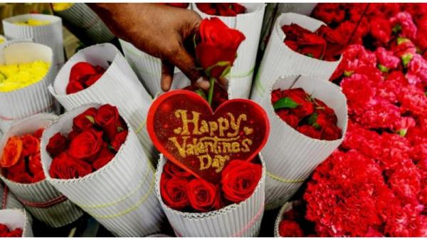 14 شباط .. ما قصة عيد الحب؟