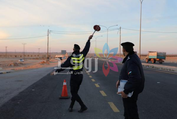 إصابتان وضبط مركبة بسرعة 189 كلم على الصحراوي