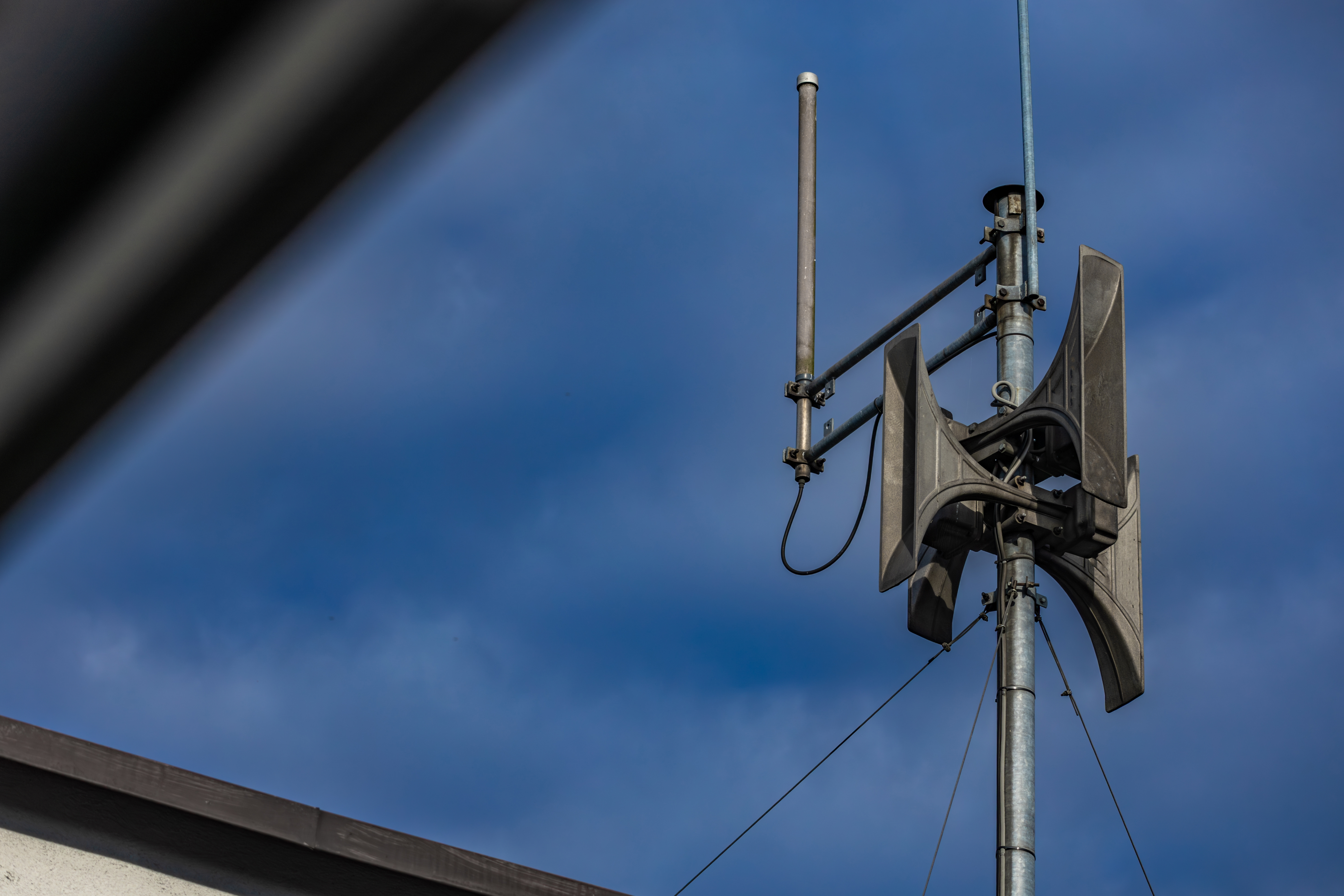 سباق التكنولوجيا: كيف تدير طهران وتل ابيب سمفونية الانذار المبكر؟