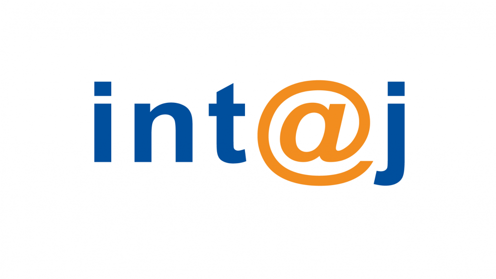 انتاج توقع 3 اتفاقيات جديدة لدعم مشاريع تكنولوجيا المعلومات