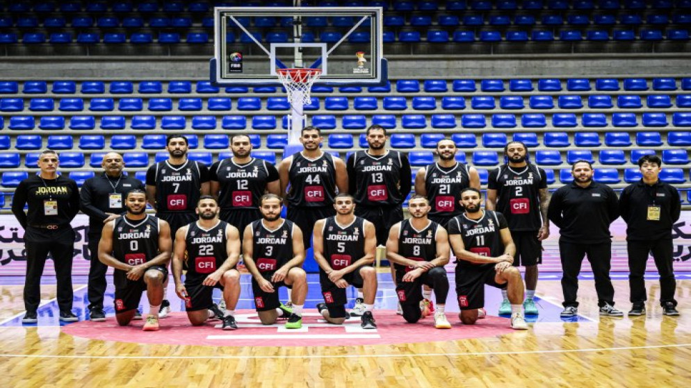 المنتخب الوطني لكرة السلة يحقق فوزا ثمينا على إيران ويتصدر تصفيات كأس العالم