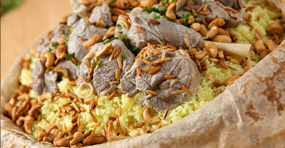 لماذا يسيطر الخمول عليك بعد الافطار في رمضان؟