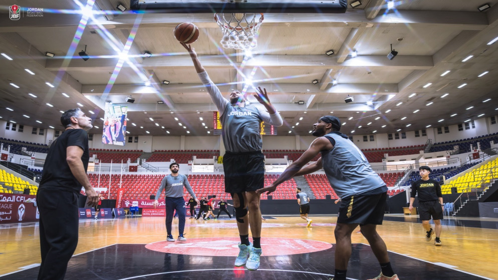 النشامى يستعدون لمواجهة ايران في تصفيات كاس العالم لكرة السلة