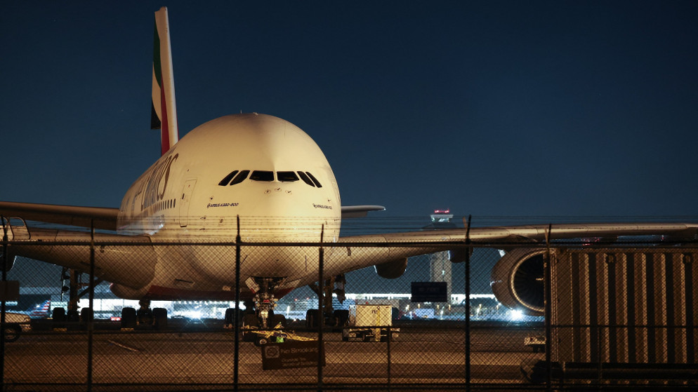 لاعبو التنس يغادرون دبي بعد انتهاء بطولة المحترفين