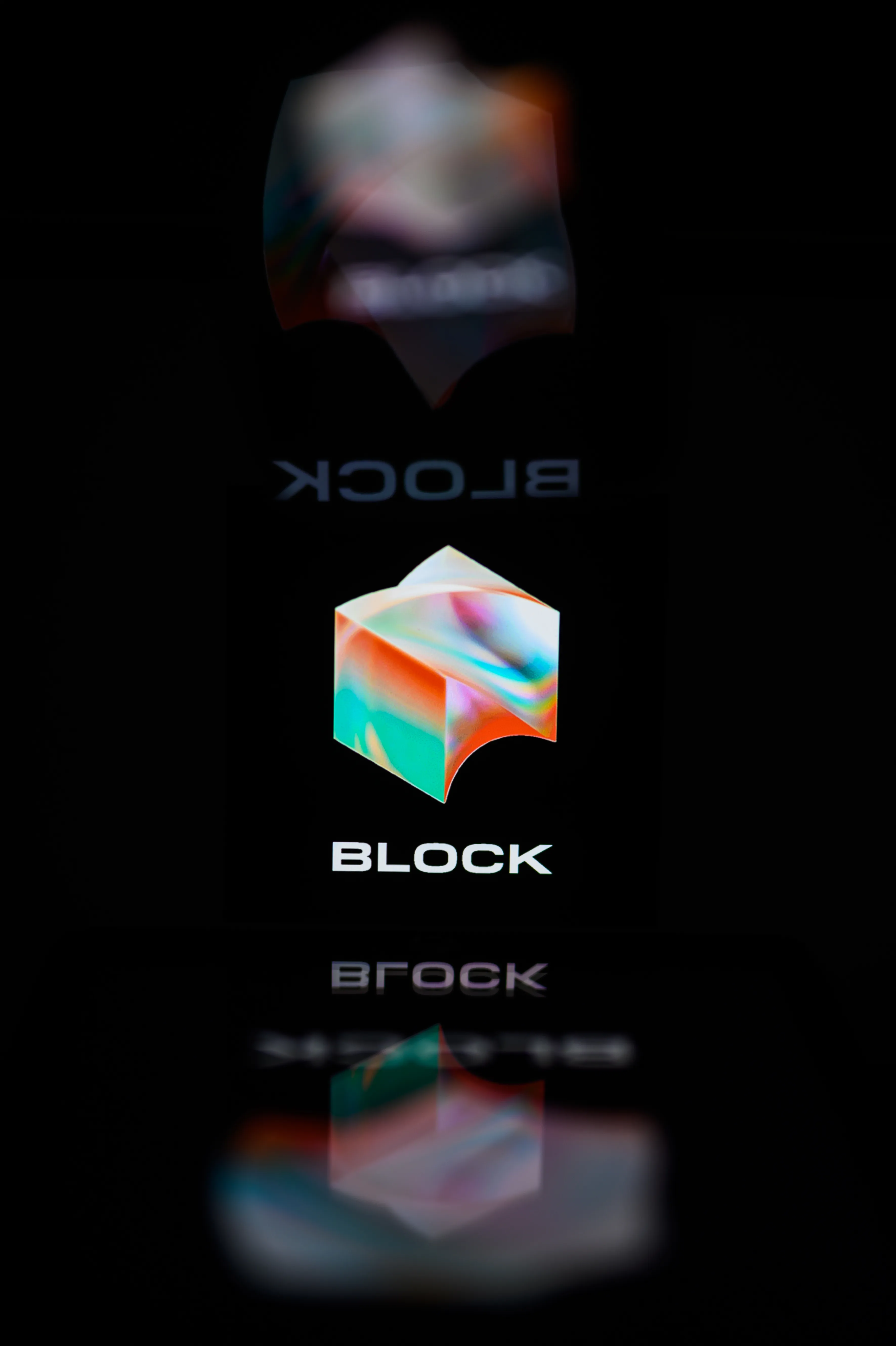 تسريح جماعي في بلوك بسبب الذكاء الاصطناعي ومخاوف من تأثيره على الوظائف