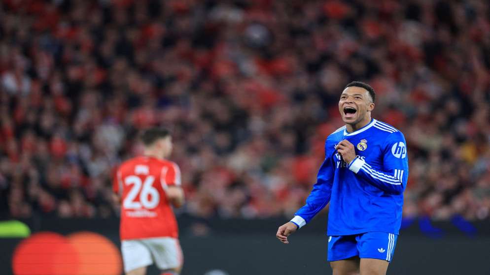 باريس سان جرمان يوقف استئناف حكم بدفع 61 مليون يورو لمبابي