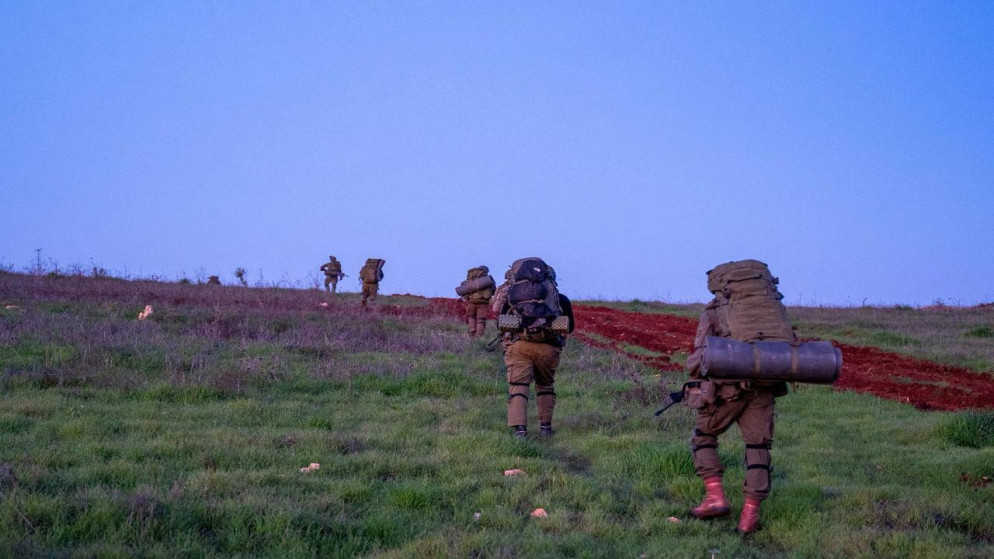 تصعيد خطير: الجيش الاسرائيلي يعلن عن ثلاث فرق عسكرية تنفذ عمليات في جنوب لبنان