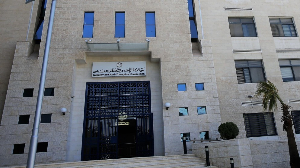 توقيف محاسب بتهمة الاختلاس والتزوير في مؤسسة رسمية