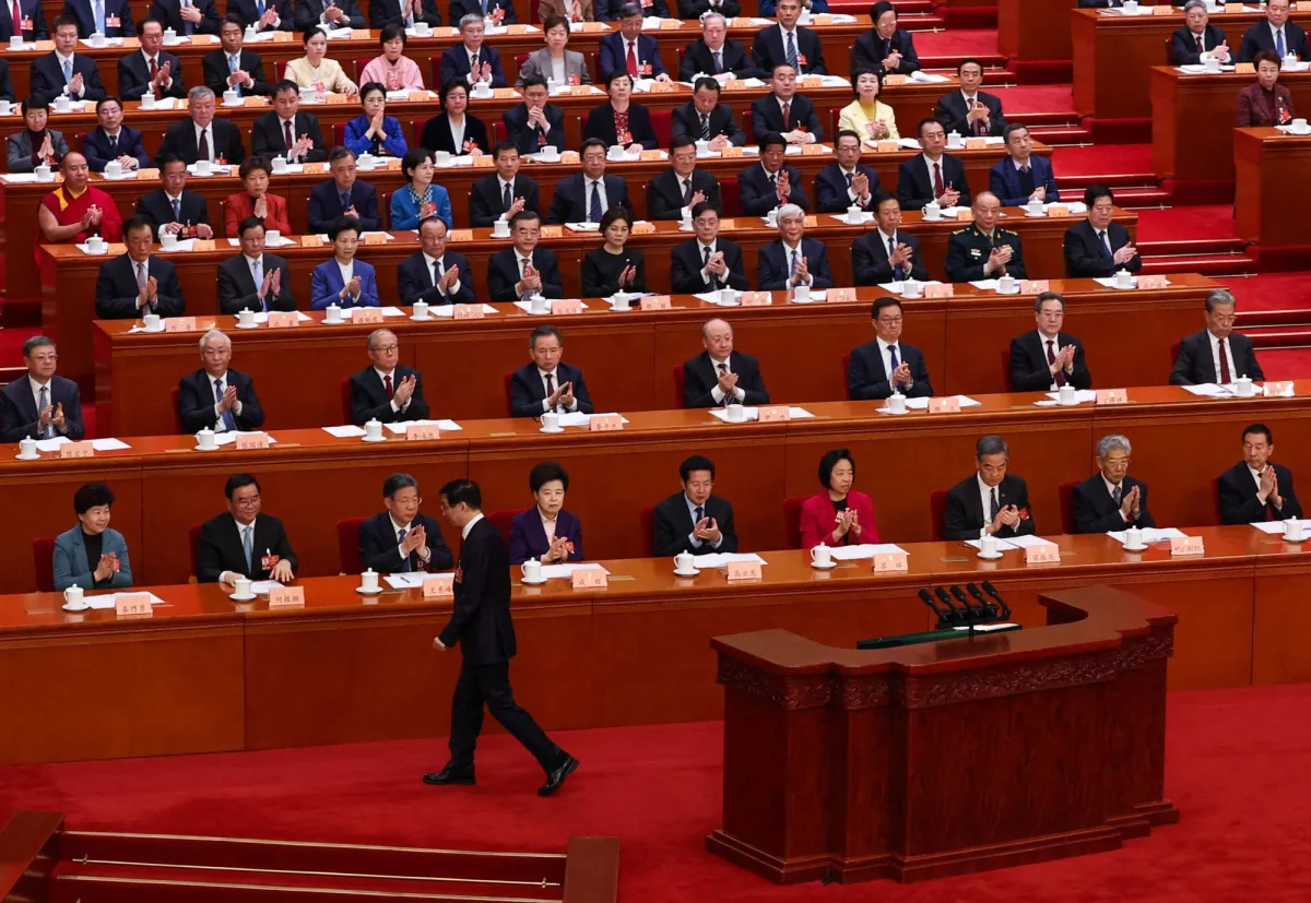 الصين تستهدف النمو بتعزيز الاستهلاك الداخلي في مؤتمر الشعب