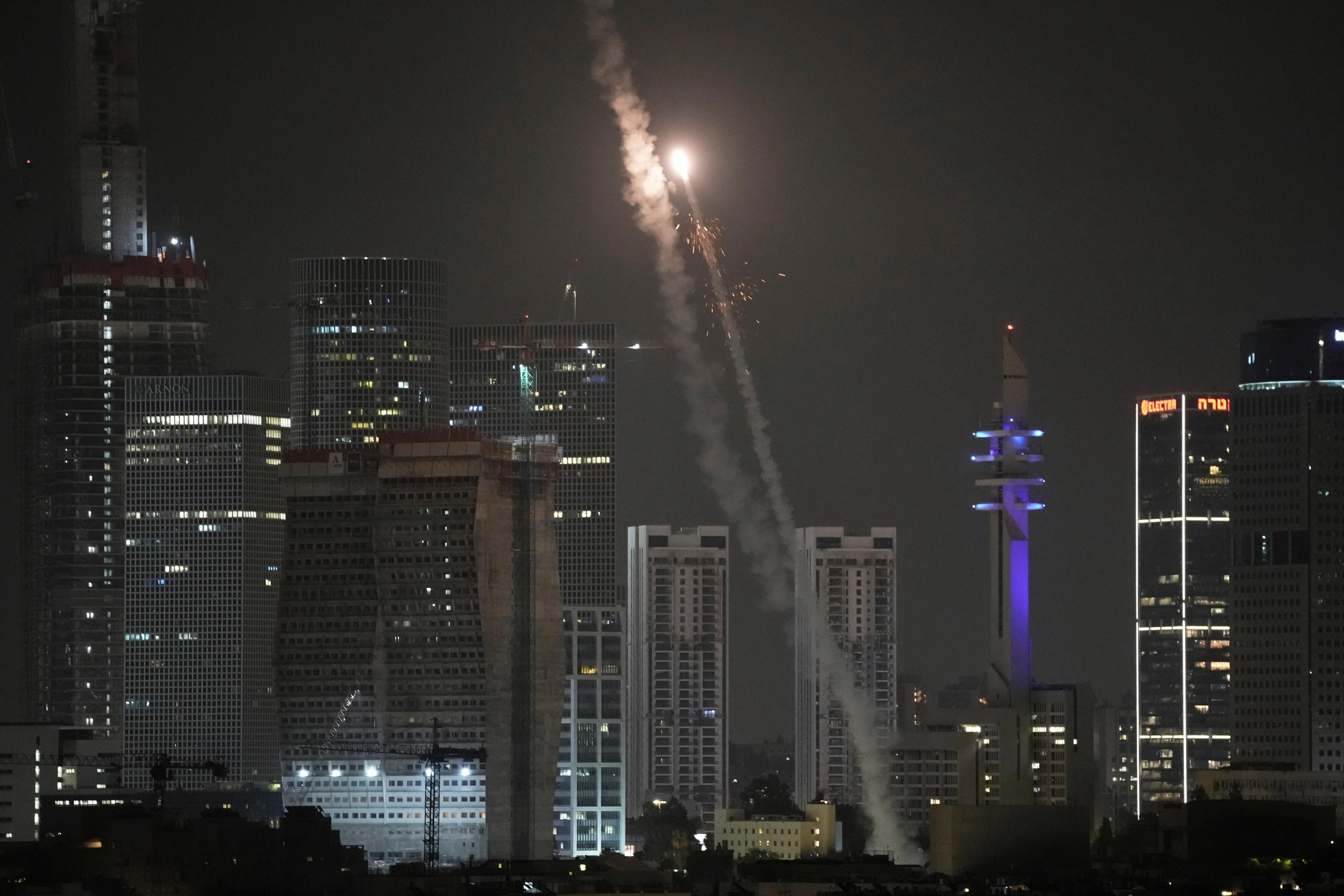 اقتصاد الحرب: مليارات الخسائر تتكبدها أمريكا وإسرائيل في مواجهة إيران