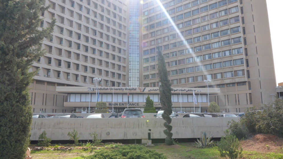 دخان يتصاعد بمستشفى الملك عبدالله المؤسس باربد اثر تماس كهربائي