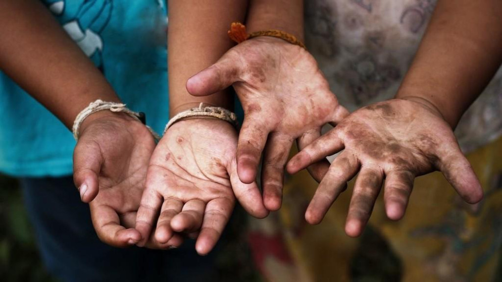 حقوق الانسان: 75 الف طفل يعملون بصورة غير قانونية