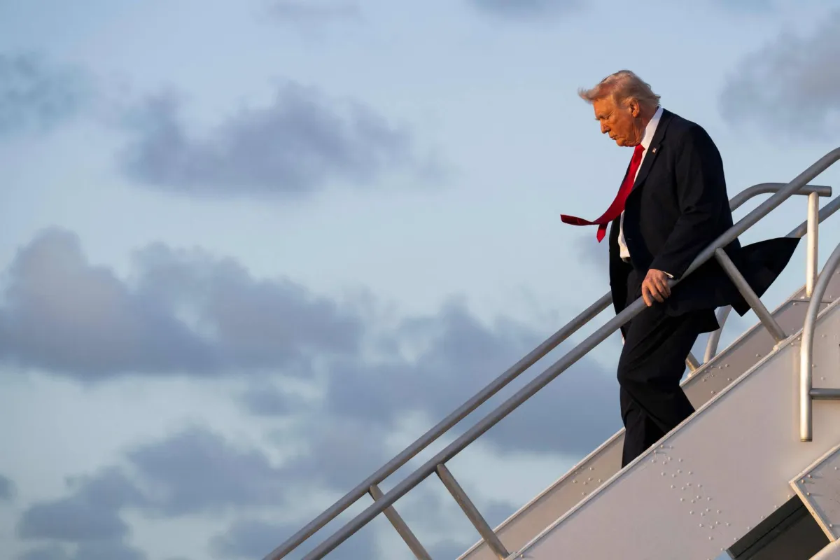 ترمب يقلل من تاثير ارتفاع اسعار النفط ويصفه بالثمن الزهيد