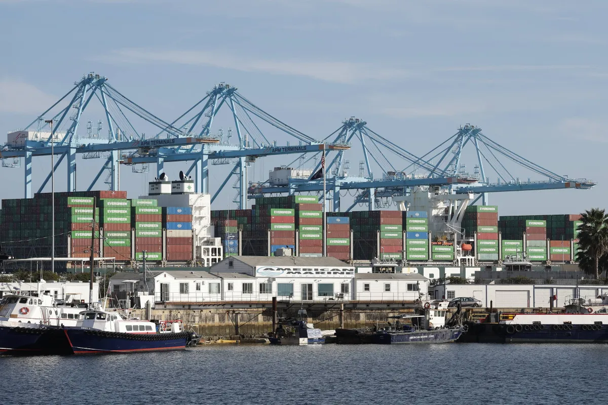 واردات الحاويات الامريكية تسجل مستويات تاريخية رغم التحديات الجيوسياسية