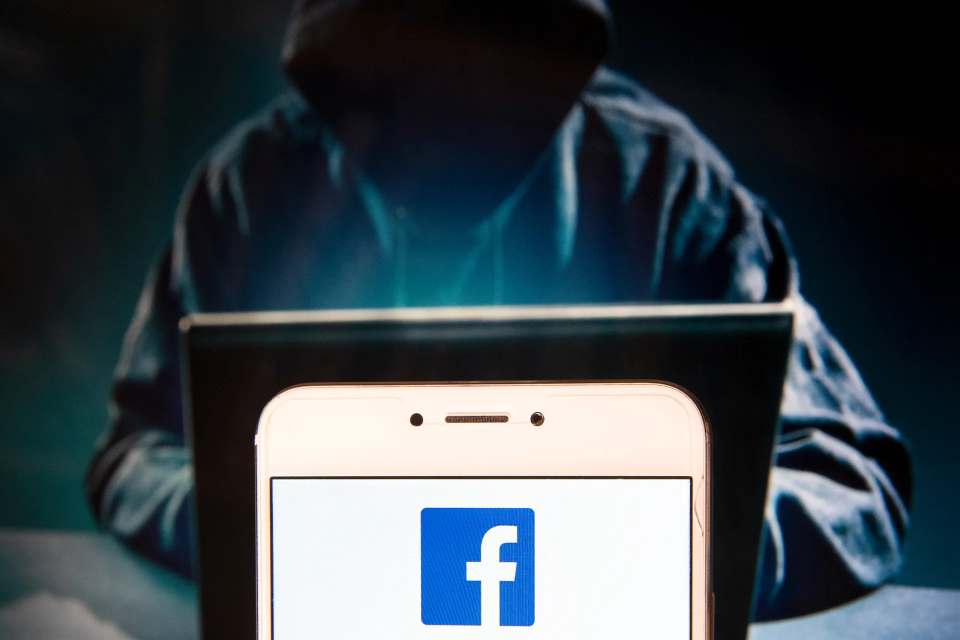 الذكاء الاصطناعي يكشف الحسابات المجهولة بدقة تصل الى 90