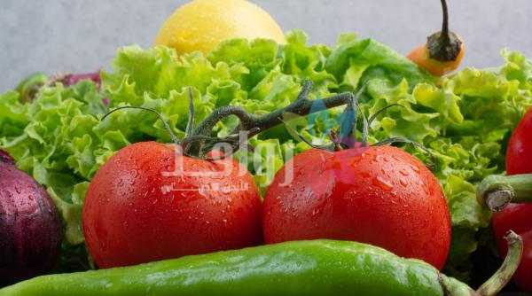 أسعار الخضار والفواكه في السوق المركزي الاربعاء