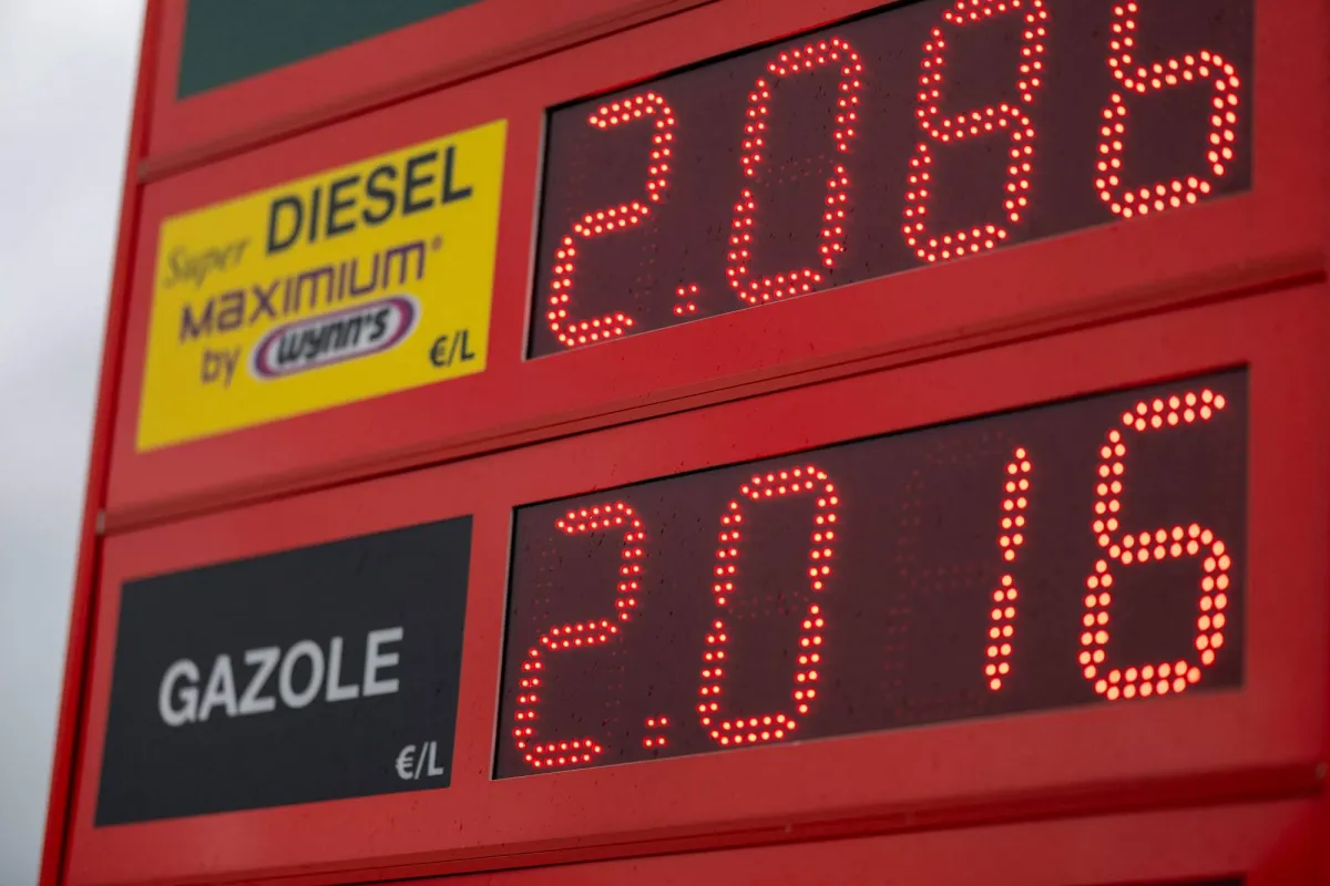 تصاعد اسعار الديزل يهدد بتضخم عالمي جديد مع تفاقم ازمة هرمز