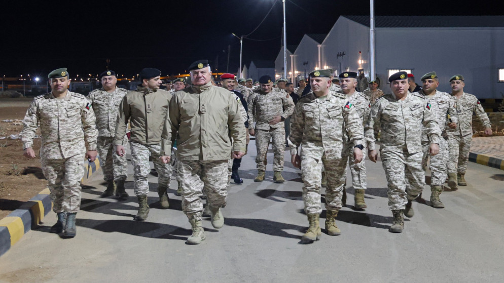 الحنيطي: تطوير القدرات الفنية والعملياتية اولوية للقوات المسلحة