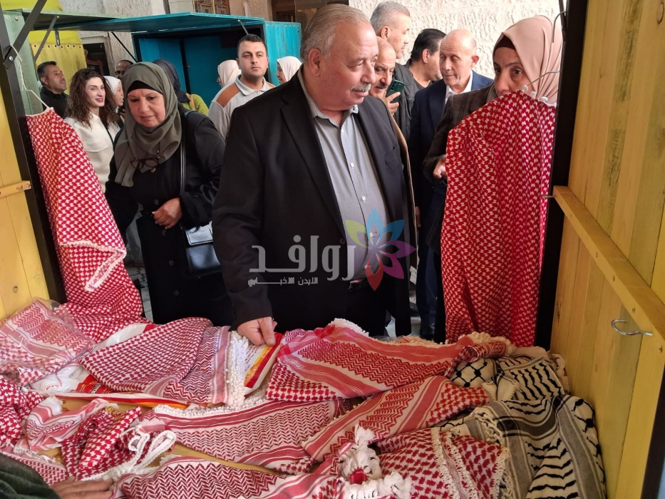 بلدية مادبا الكبرى تنظم بازارًا خيريًا للسيدات بمناسبة اليوم العالمي للمرأة