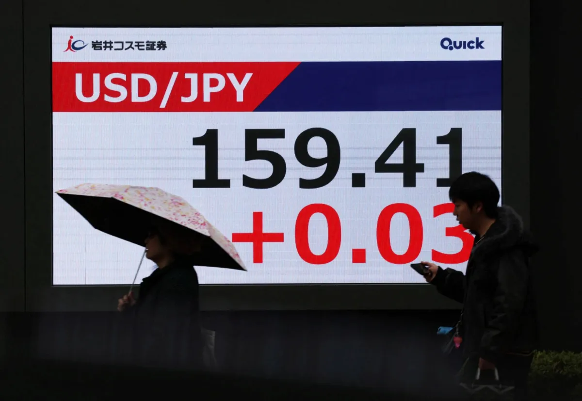 الين الياباني يواجه تحديات جديدة وسط ترقب لتدخل حكومي محدود