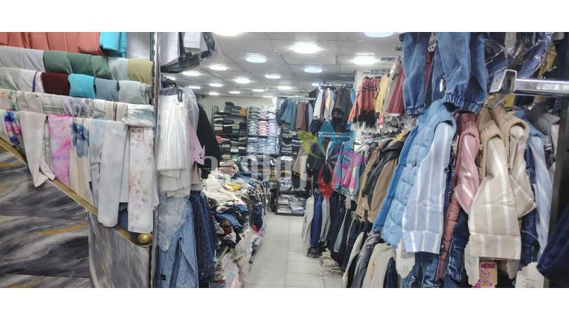 رغم اقتراب العيد ... ركود غير مسبوق يخيم على أسواق معان