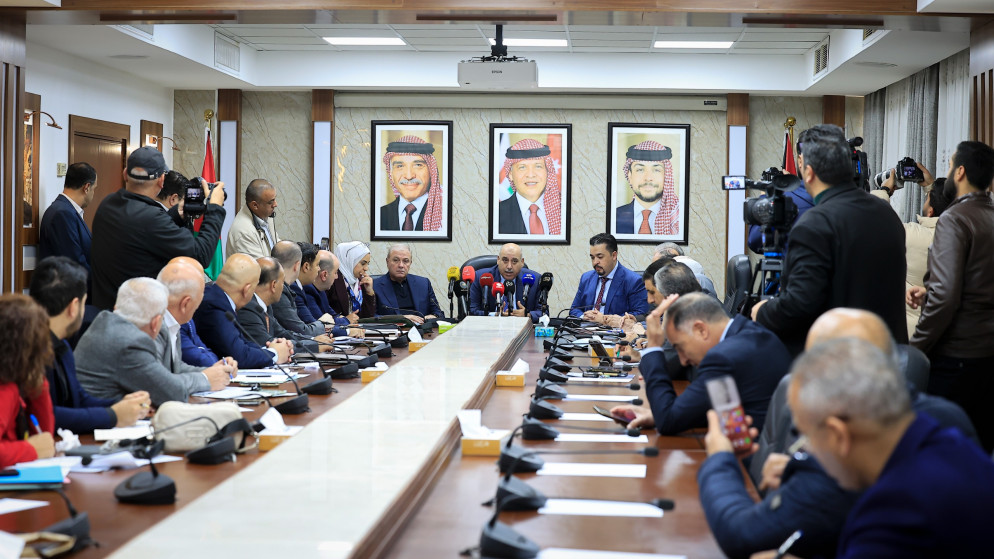 القاضي يدعو لحوار وطني حول قانون الضمان الاجتماعي