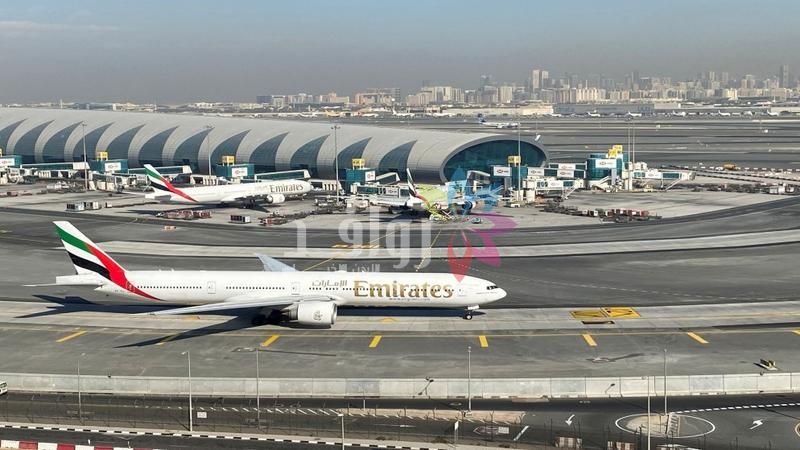 استئناف بعض الرحلات من وإلى مطار دبي بشكل تدريجي بعد تعليق مؤقت