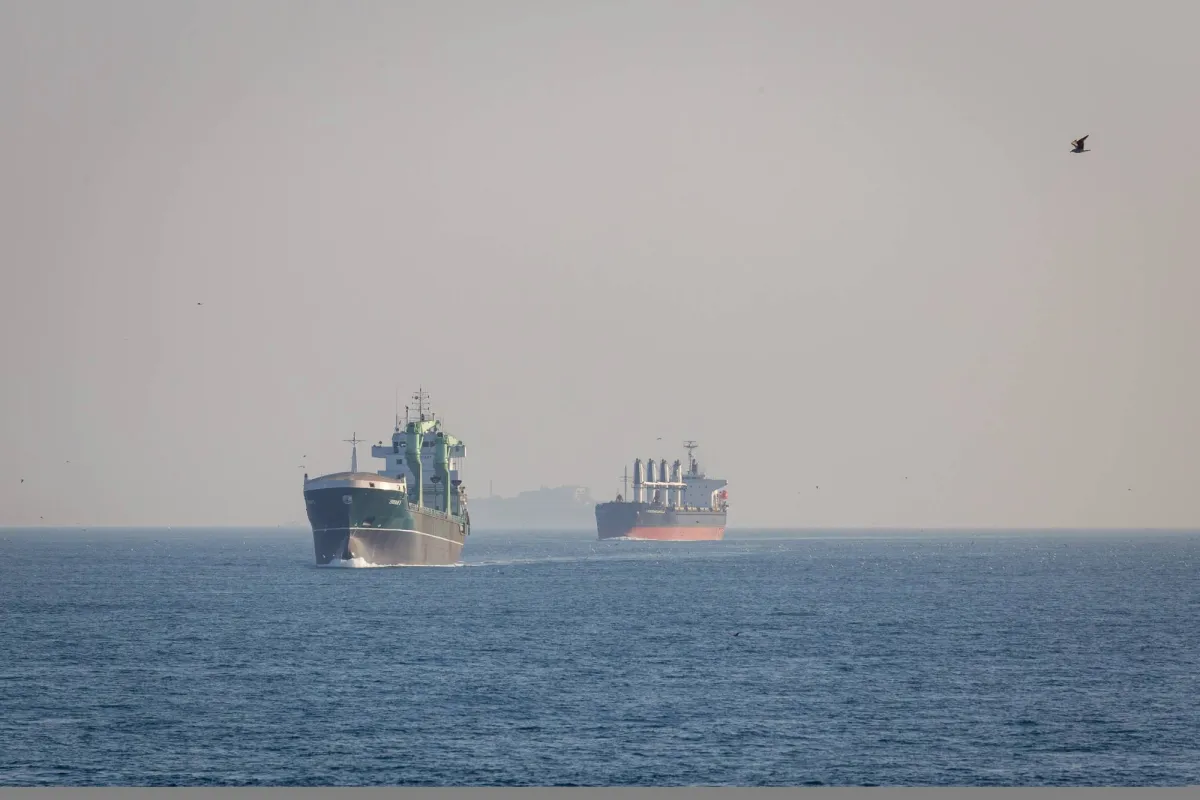 ممرات برية جديدة تربط السعودية والامارات لتجاوز مضيق هرمز