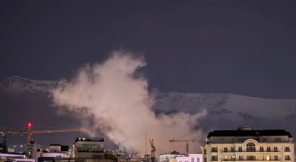 واشنطن وطهران: تفوق عسكري أمريكي يواجه جمودا سياسيا في إيران