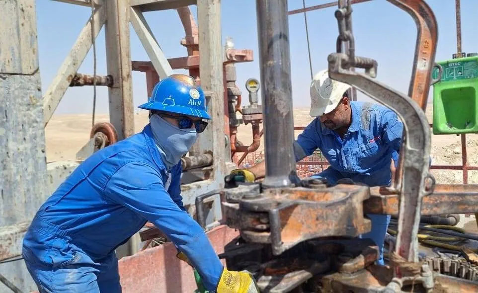 ستاندرد اند بورز تخفض تصنيف العراق الائتماني بسبب تراجع انتاج النفط