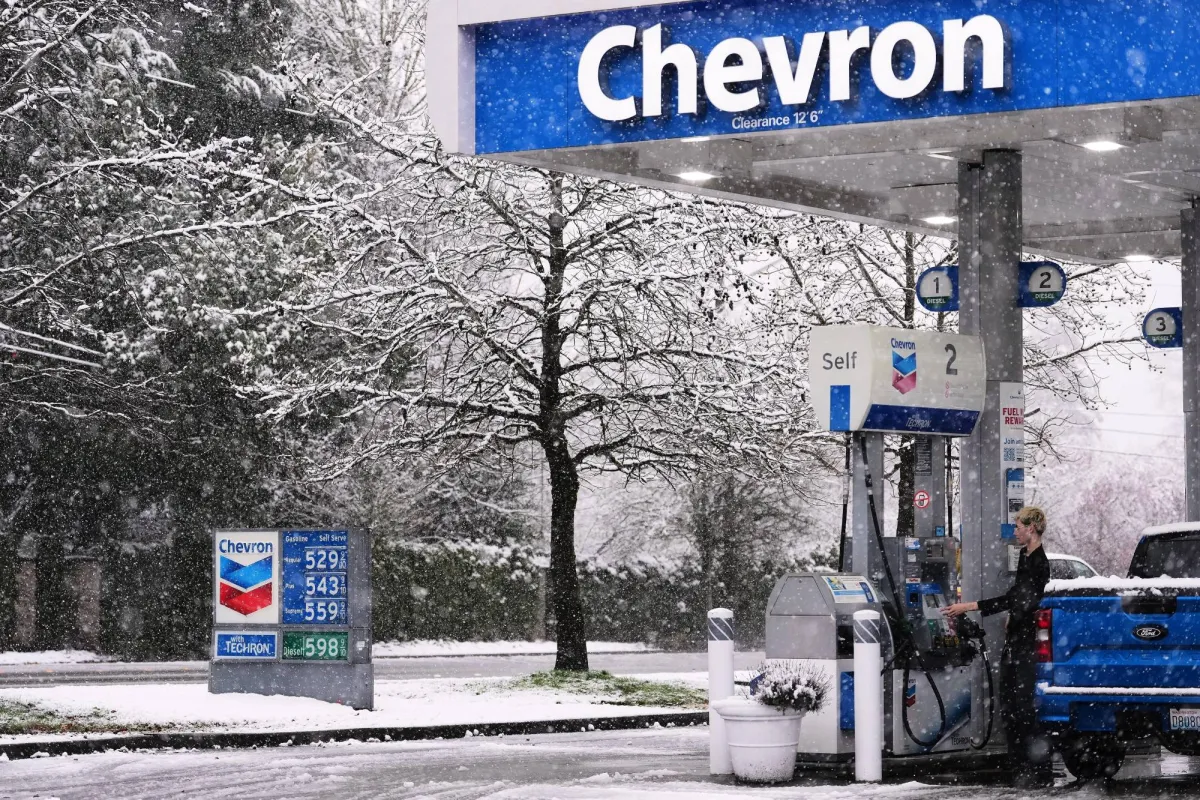 ارتفاع أسعار الديزل في أمريكا يتجاوز 5 دولارات بسبب أزمة الشرق الأوسط