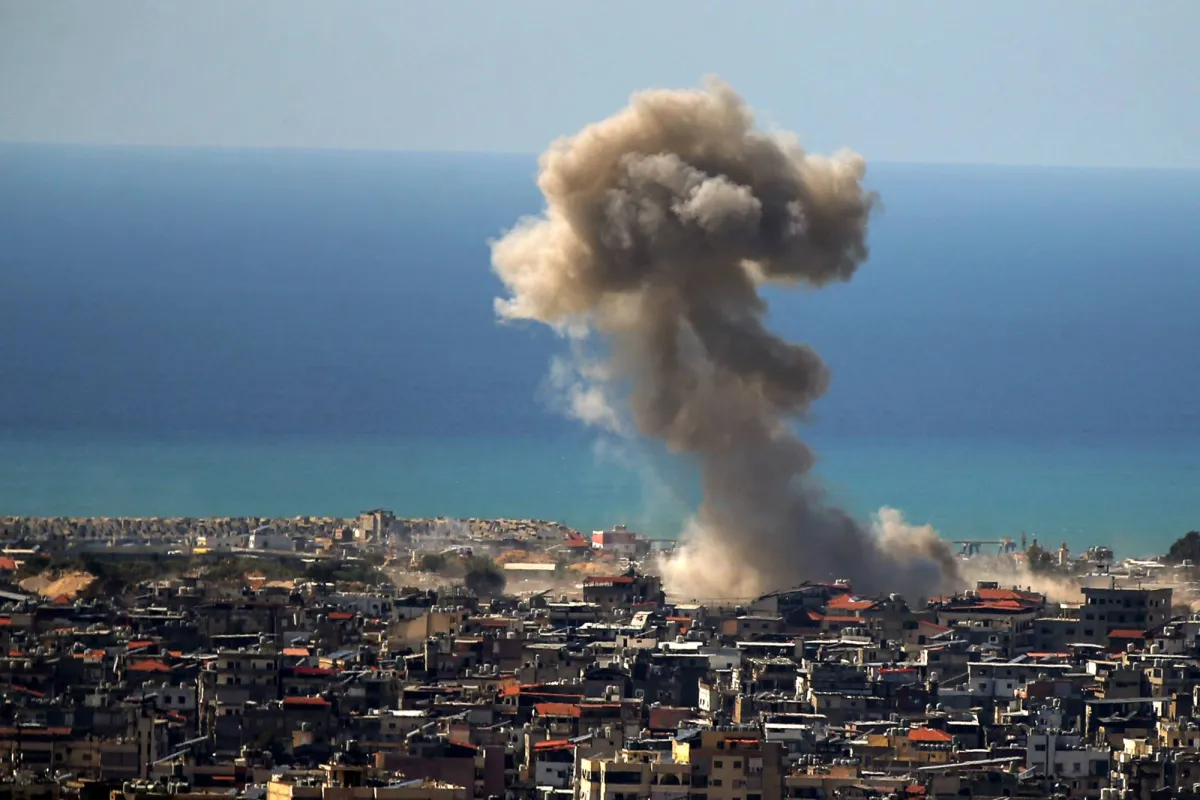 غارات اسرائيلية تهز بيروت واستهداف منطقة زقاق البلاط