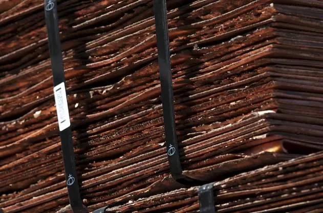 تراجع النحاس لادنى مستوى في 3 اشهر وسط مخاوف التضخم وقوة الدولار