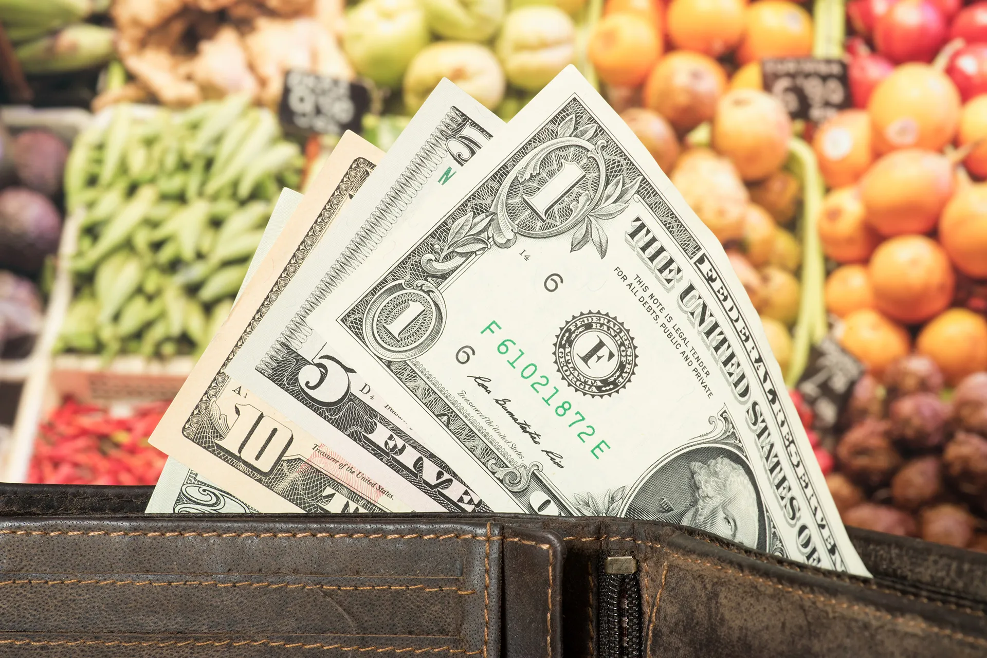 صدمة اسعار الغذاء تلوح بالافق حرب ايران تهدد الدول النامية