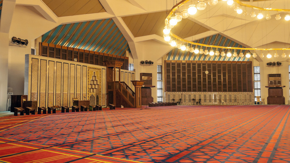 وزارة الاوقاف تلغي مصليات العيد وتقيم الصلاة في المساجد