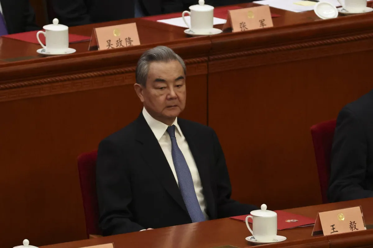 الصين تدعو فرنسا لحل سلمي للنزاع المتفاقم في الشرق الاوسط