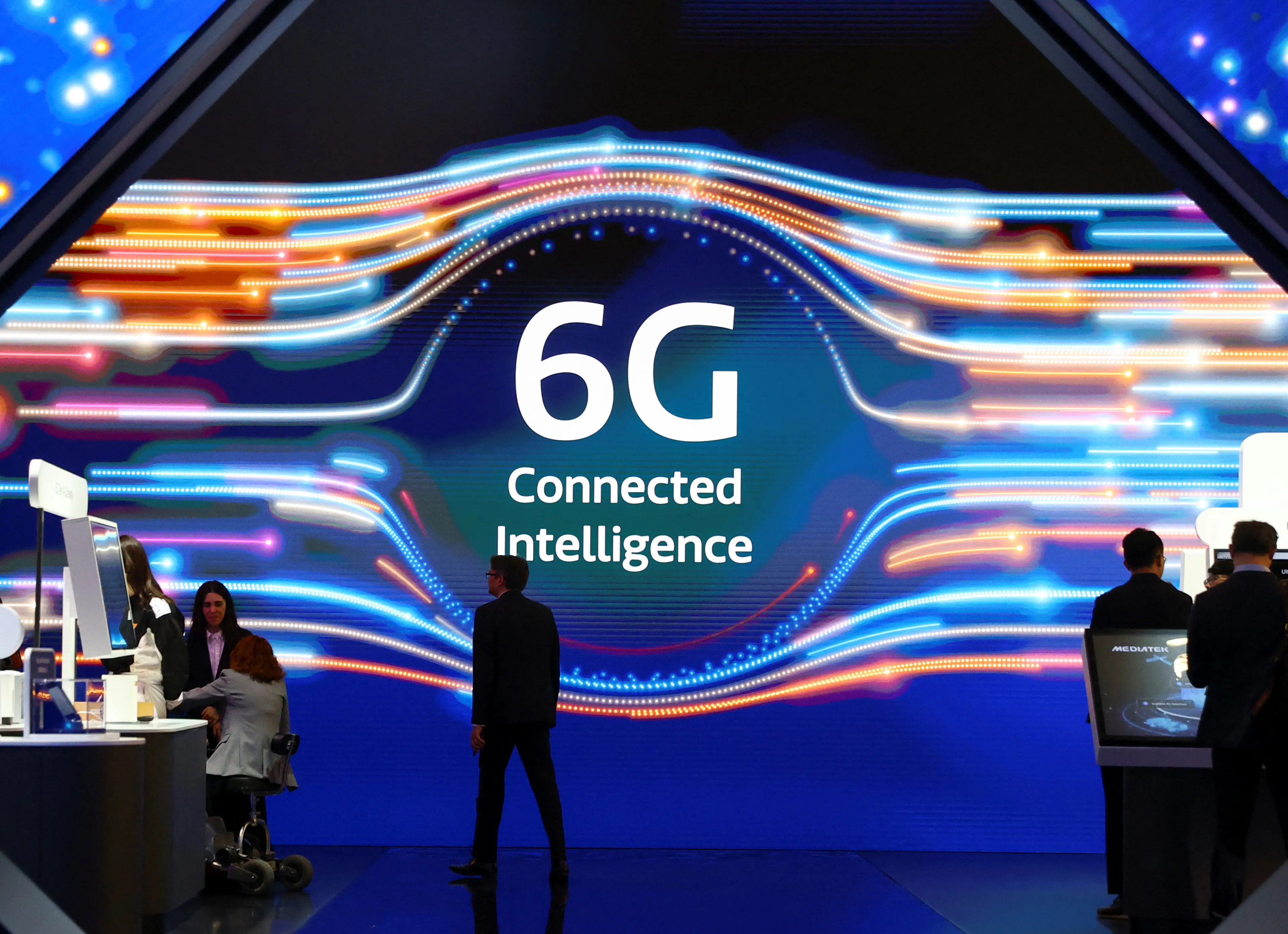 الجيل السادس قادم: سرعات فائقة وتطبيقات ذكاء اصطناعي تنتظرنا