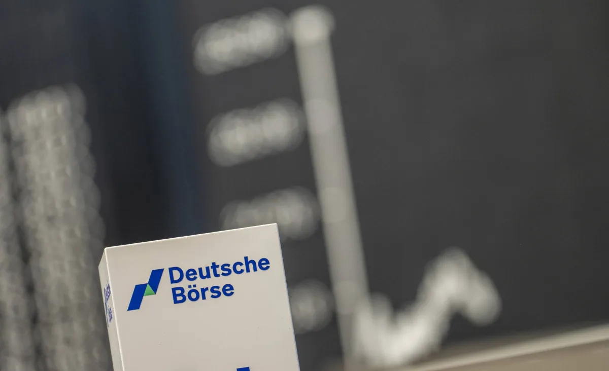 الاسهم الاوروبية تحقق مكاسب بانتظار قرار الفيدرالي