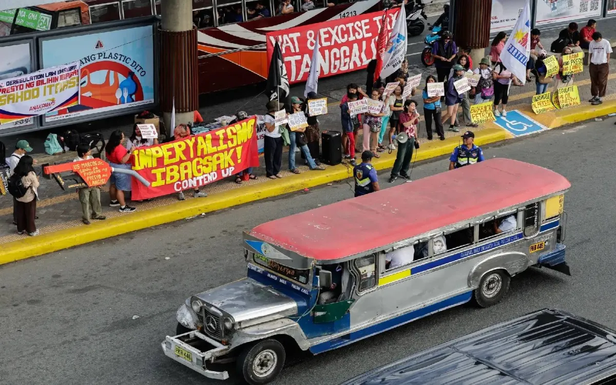 الفلبين تواجه ازمة الشرق الاوسط بوقود اقل جودة