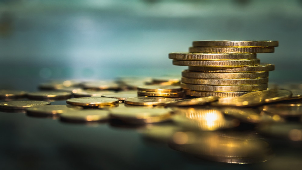 تقلبات في أسواق العملات وسط حذر من جهود إنهاء التوتر مع إيران