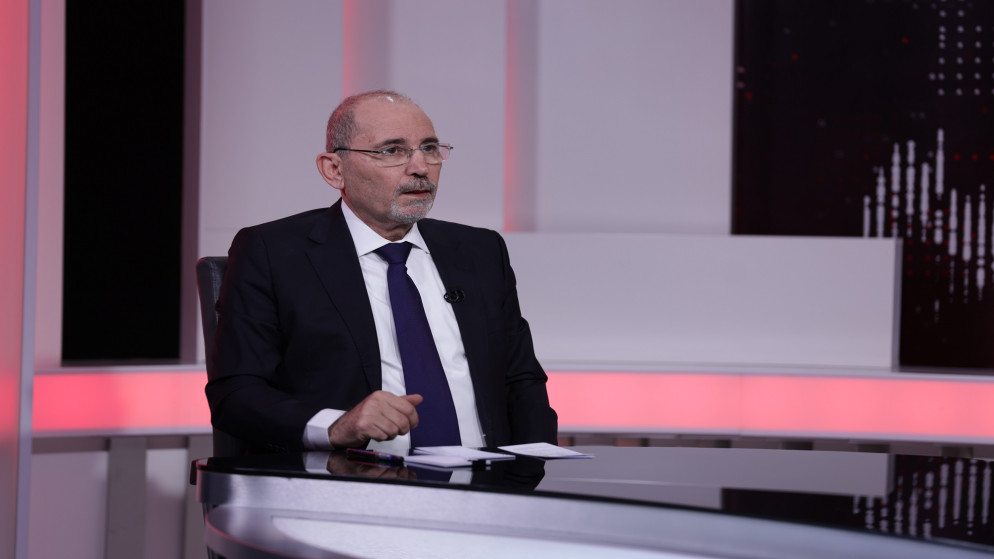 الصفدي: الاردن ليس طرفا في الحرب والصواريخ استهدفت اراضينا