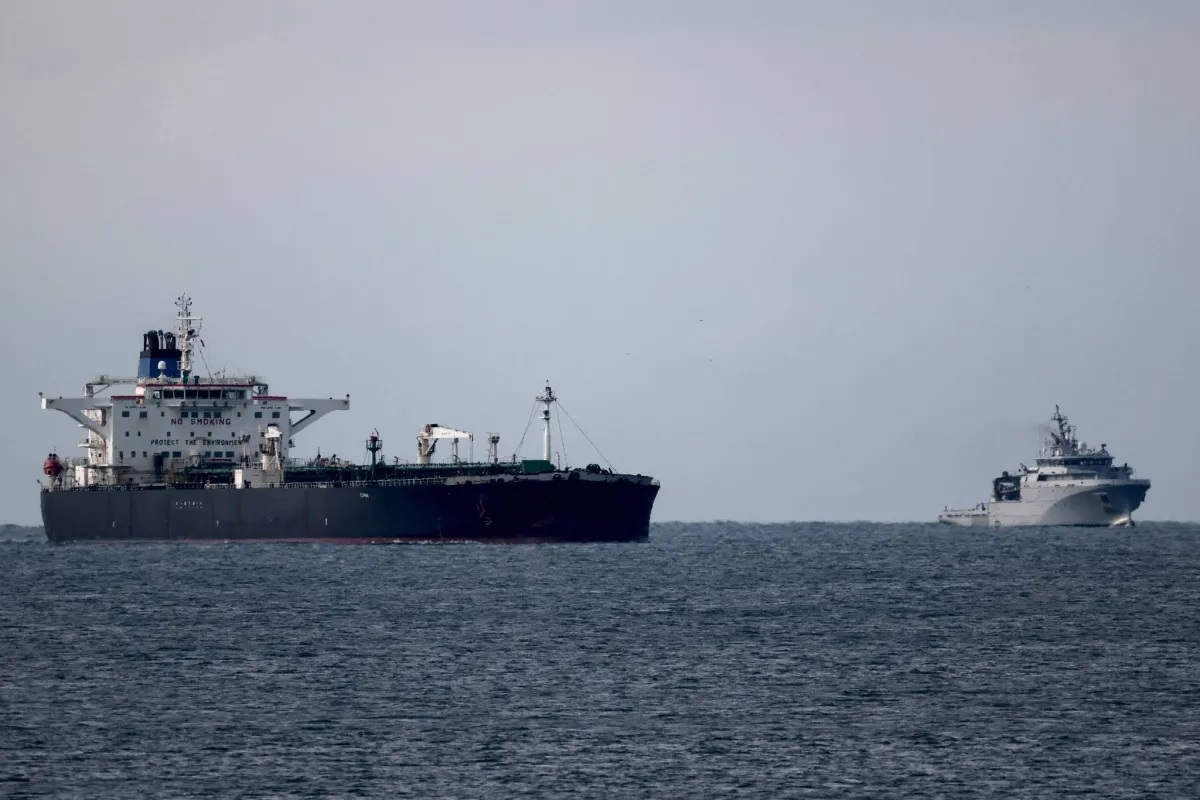 ناقلة نفط تايلاندية تعبر مضيق هرمز بسلام بعد تنسيق مع إيران